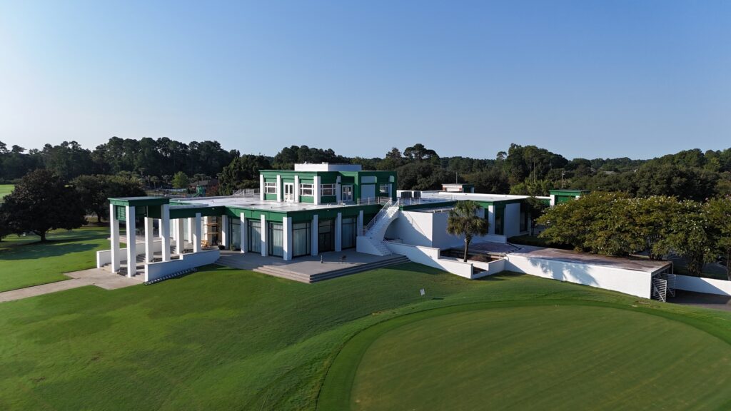 Wild Wing Clubhouse